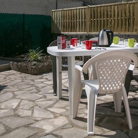 Appartement Avec Terrasse Perigueux Exterior photo
