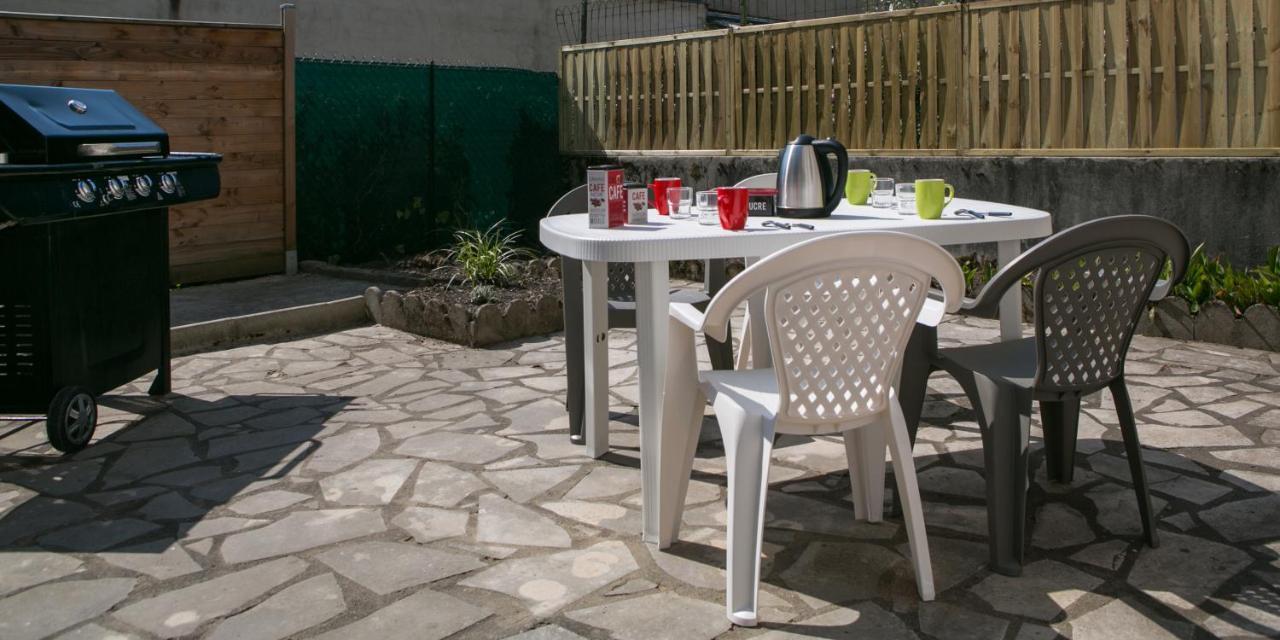 Appartement Avec Terrasse Perigueux Exterior photo